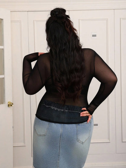 CovetEZ Plus-Size Women's Black Sexy See-Through Lace Top, Suitable For Layering Or Wearing Alone.