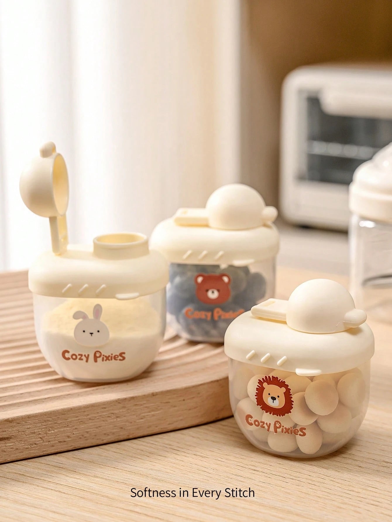 Cozy Pixies 3-Piece Baby Feeding Set: Milk Powder Boxes And Portion Containers With Cute Animal Patterns.