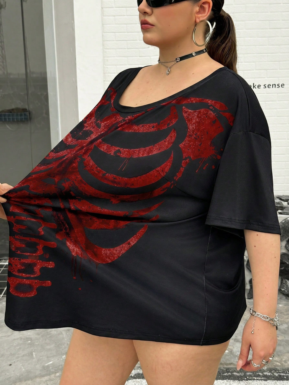 CURVE+ Black Knit Fabric Halloween Skull Print Casual 90s Top, Regular Length, Large Scoop Neck, Half-Off Shoulder Sleeve, Gothic Style Women's Skull Shirt