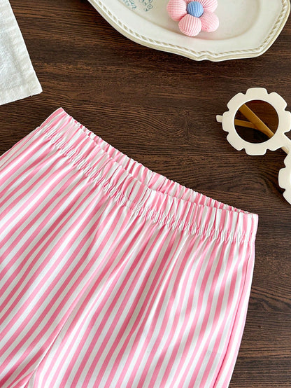 Cute Casual 2-Piece Set Baby Girl T-Shirt Outfit, Soft Skin-Friendly White Round Neck Short Sleeve T-Shirt With Pink Collar And Cuff Design, Exquisite Cute Small Dachshund Print, Paired With Pin