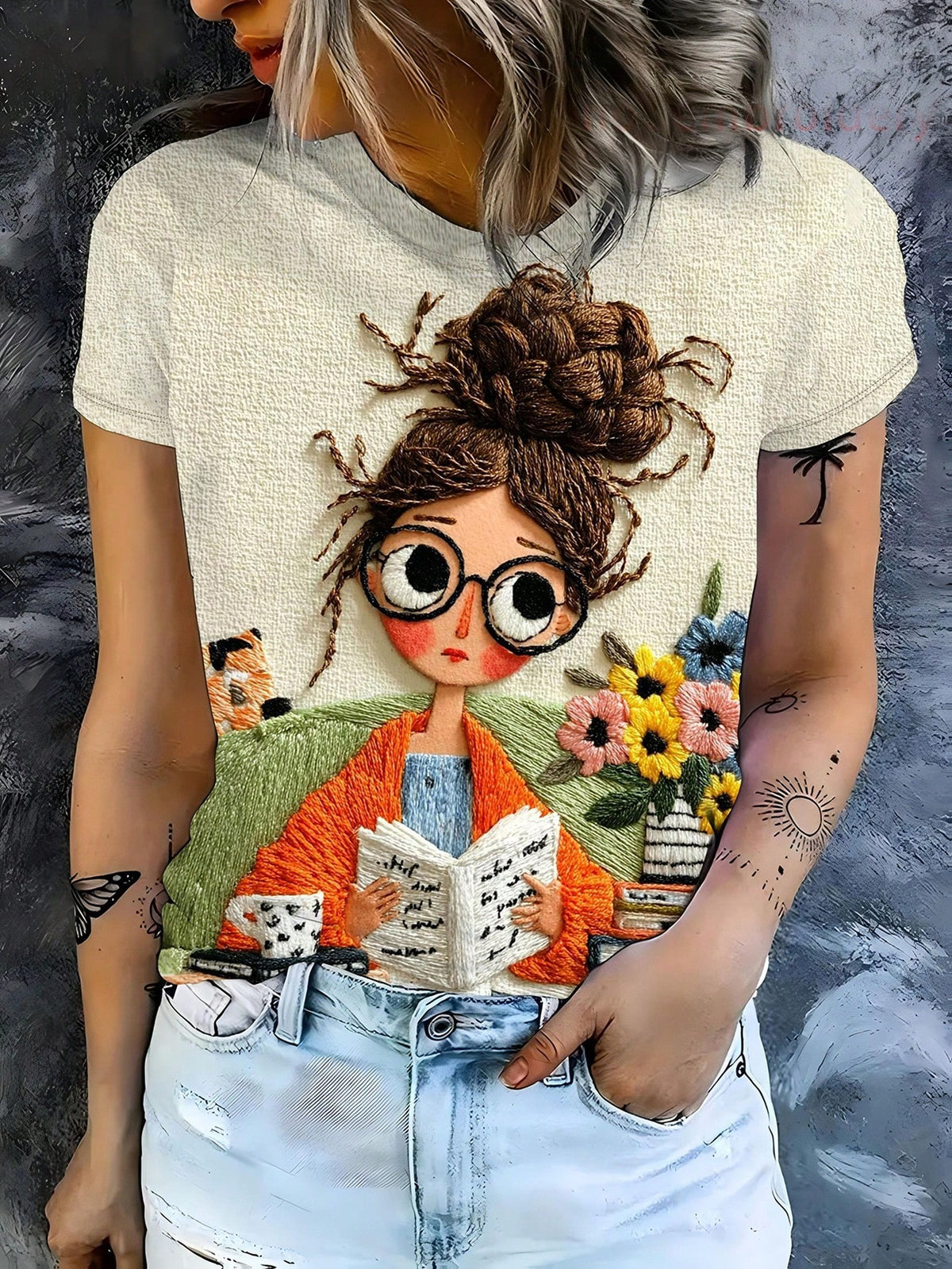 Cute Girl Reading Lover Graphic Tee, Women's Casual Round Neck Short Sleeve T-Shirt, Spring And Summer