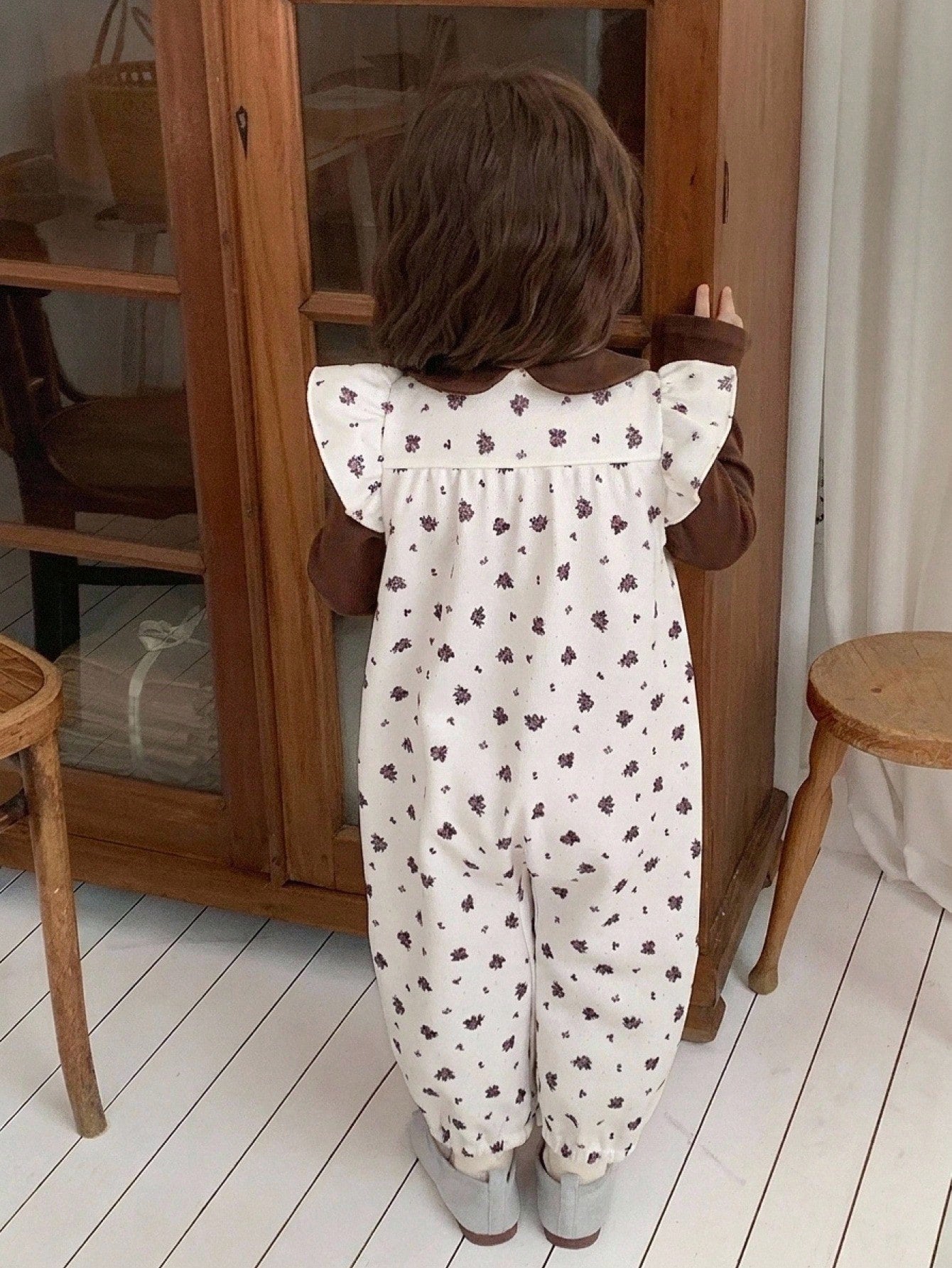 DAZY Baby Girls Round Neck Ruffle Trim All-Over Floral Print Romper