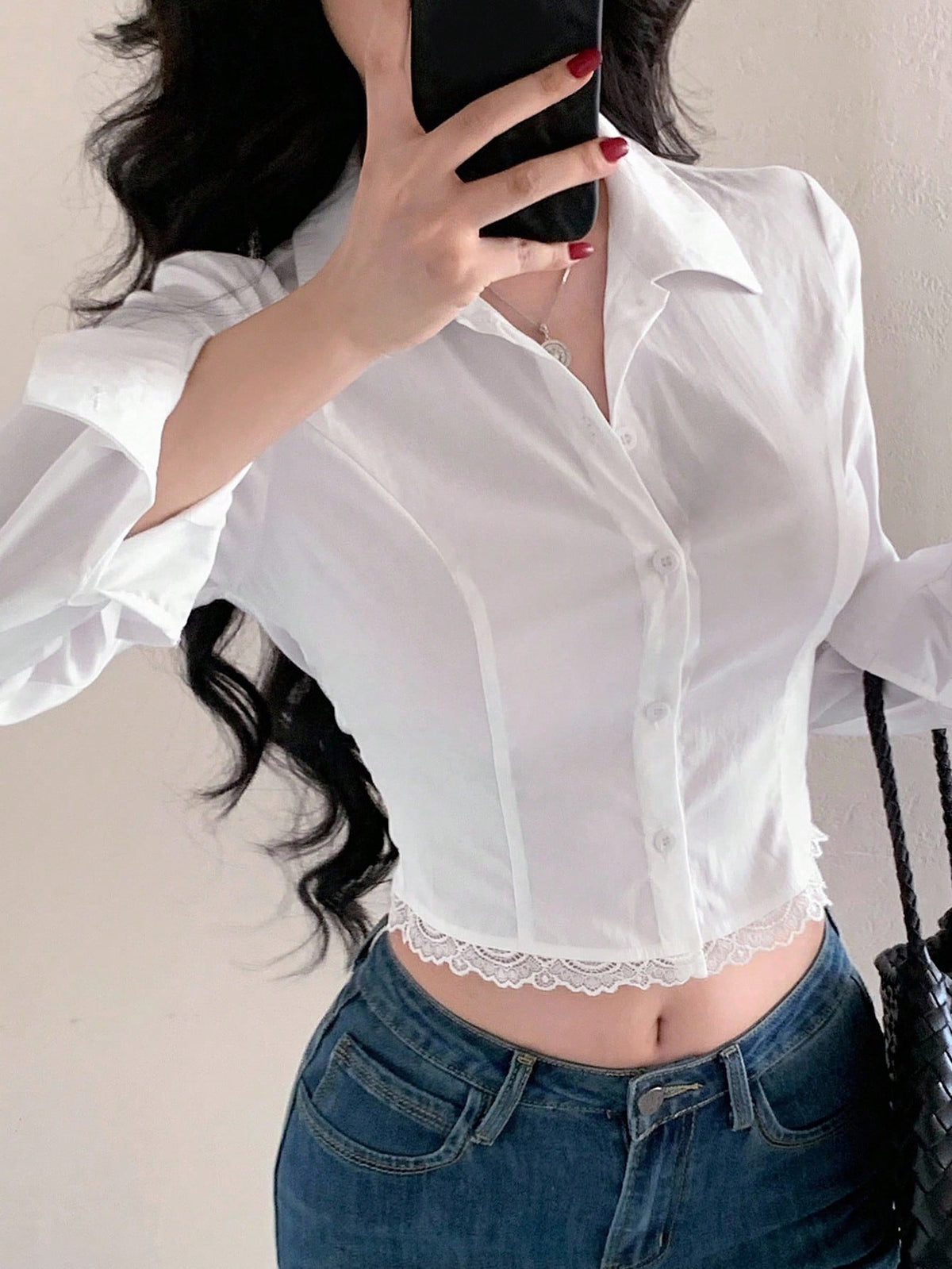 DAZY Spring/Autumn Sexy Fishbone Cut-Out College Style Slim Fit Hollow Lace Trim Patchwork Office Wear Elegant Long Sleeve Women's Blouse