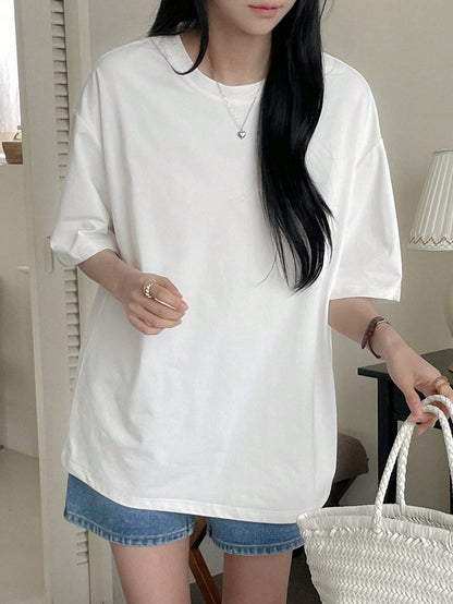 DAZY Women's Casual-Fit Star Mesh Insert Back Casual Summer T-Shirt Y2k Oversized T-Shirt