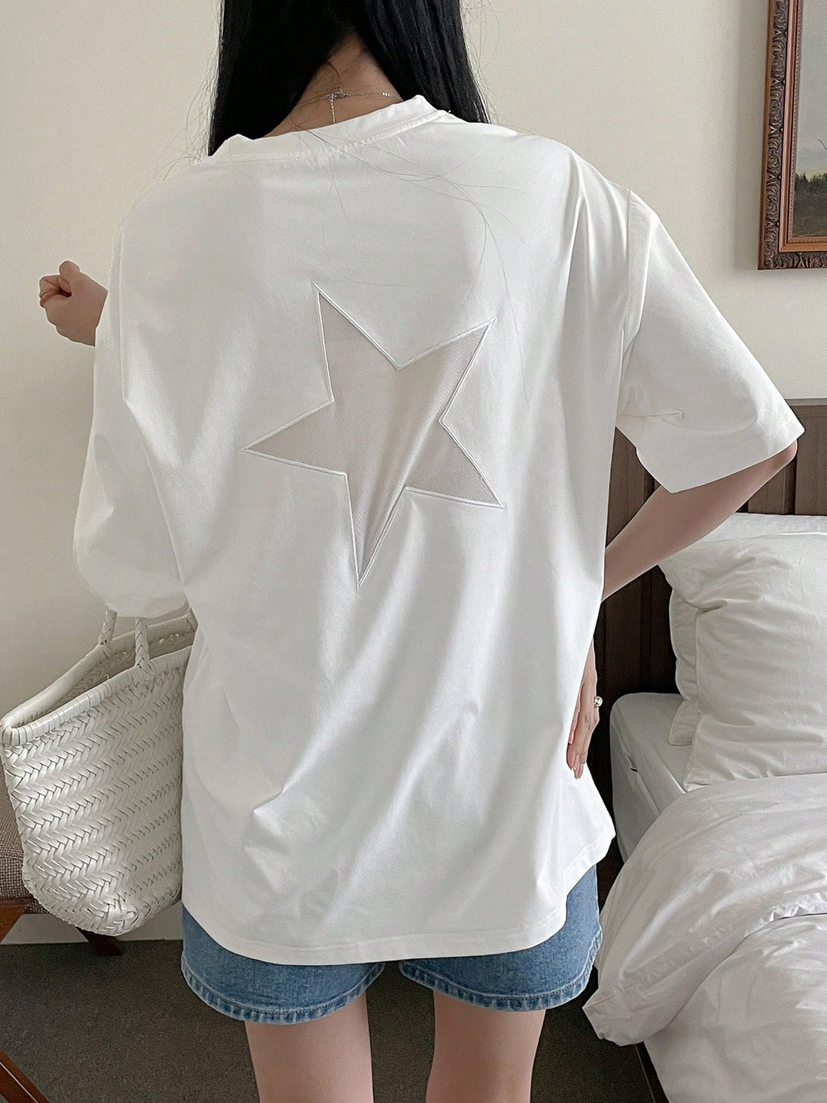 DAZY Women's Casual-Fit Star Mesh Insert Back Casual Summer T-Shirt Y2k Oversized T-Shirt