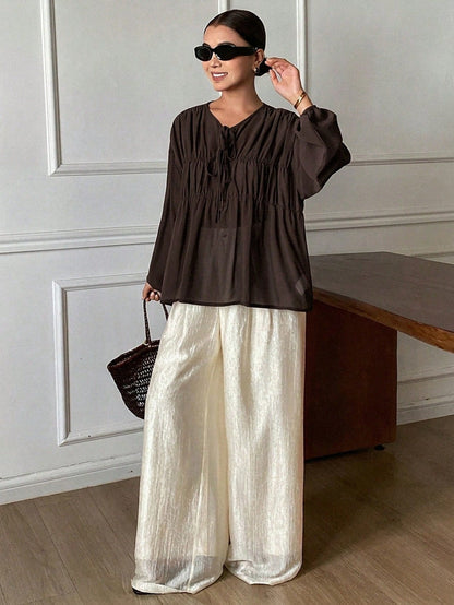 DAZY Women's Solid Color Loose Pleated Drawstring Crew Neck Long Sleeve Elegant Resort Blouse, Spring/Autumn Vacation