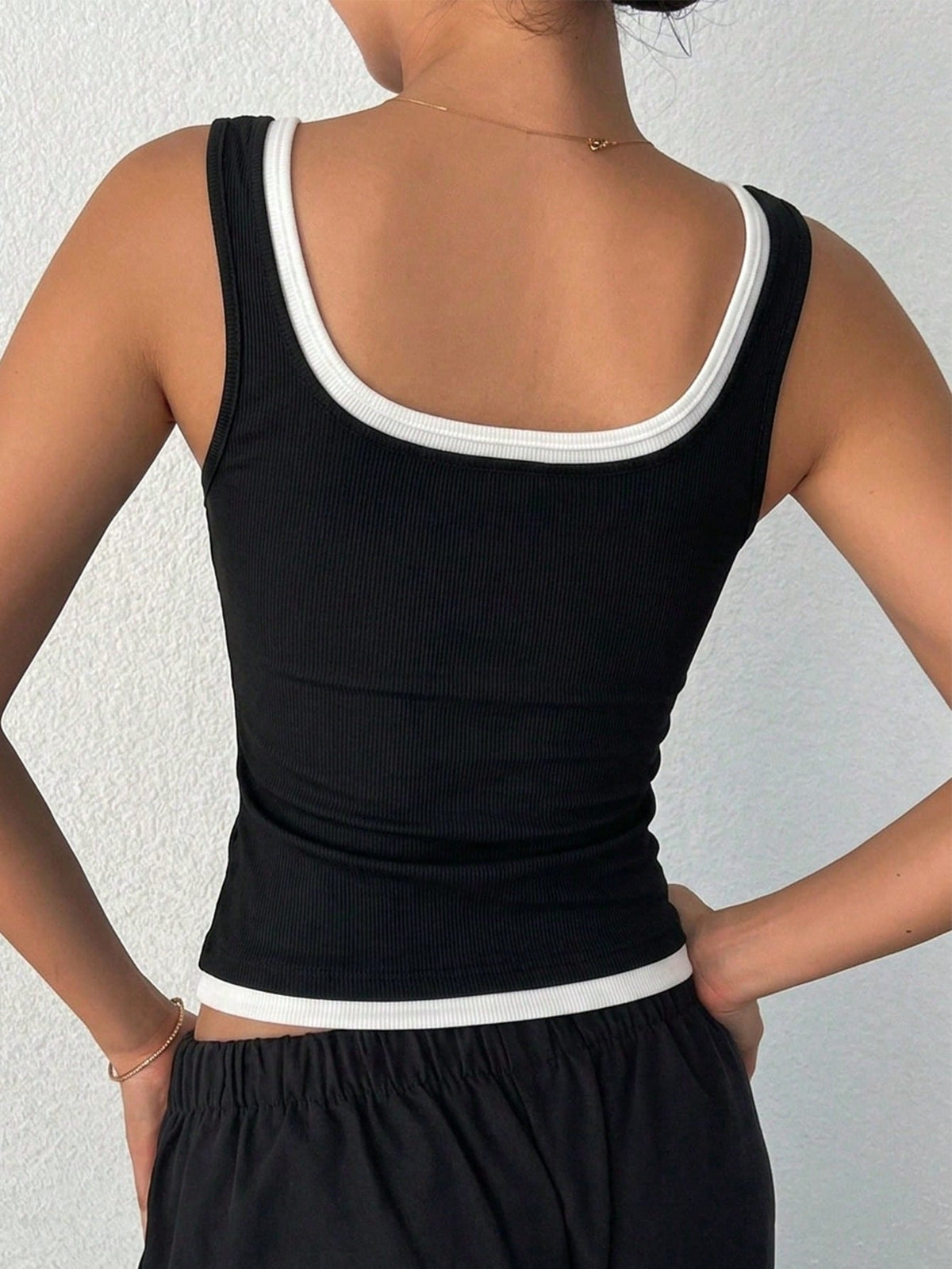 DAZY Women's Summer Square Neck Contrast Color Splice Sleeveless Casual Tank Top