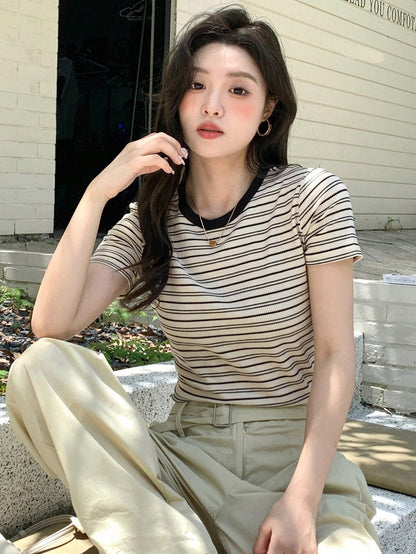 DAZY Women's Summer Striped Printed Casual Short Sleeve T-Shirt