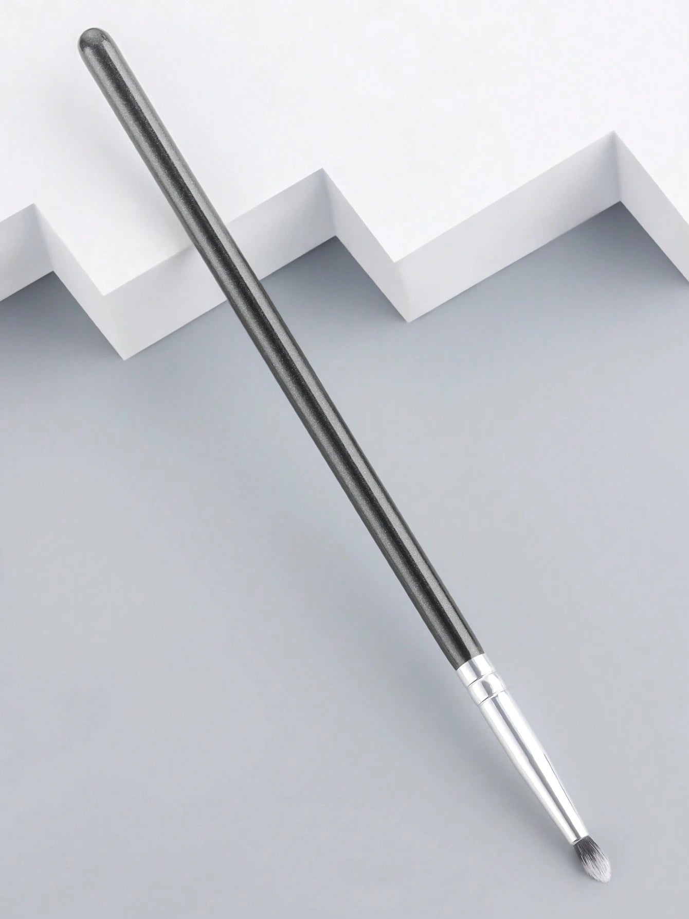 Detail Brush, 1pc/Straight Handle With Fine Shimmer, Soft And Skin-Friendly