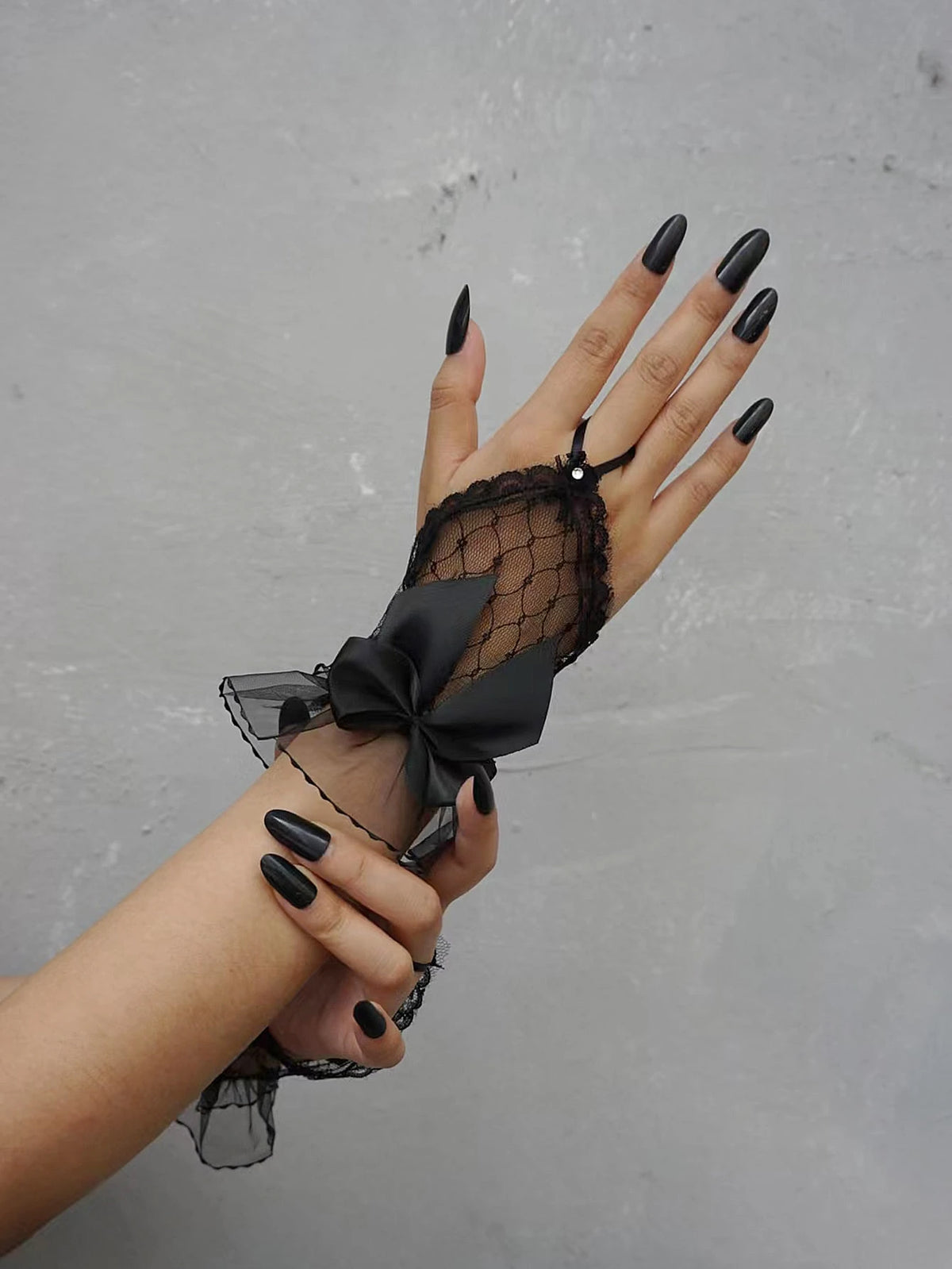 Elegant Bow Decor Lace Fingerless Gloves Halloween Valentine's Day Valentines