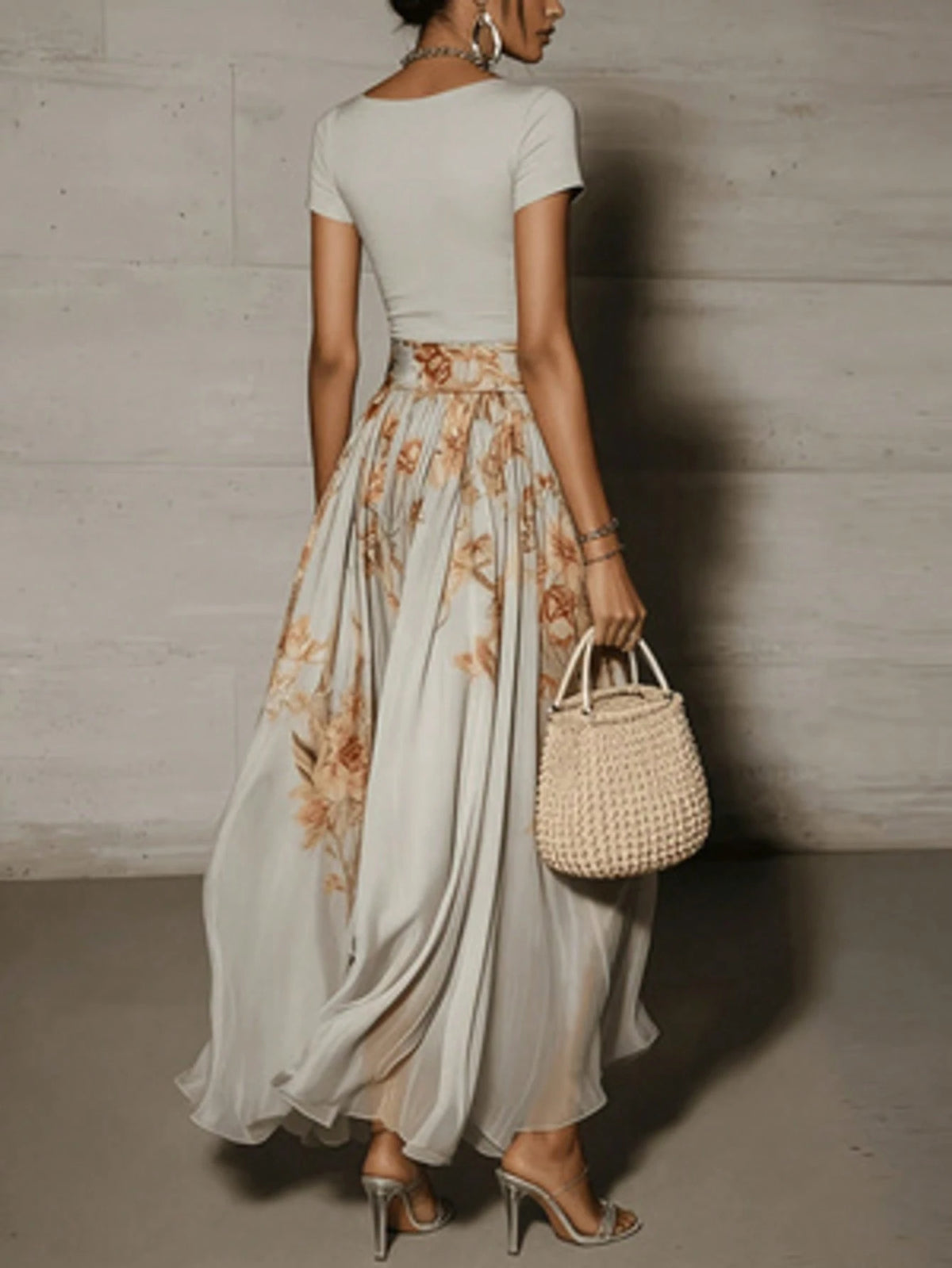 Elegant Floral Print Pleated Skirt