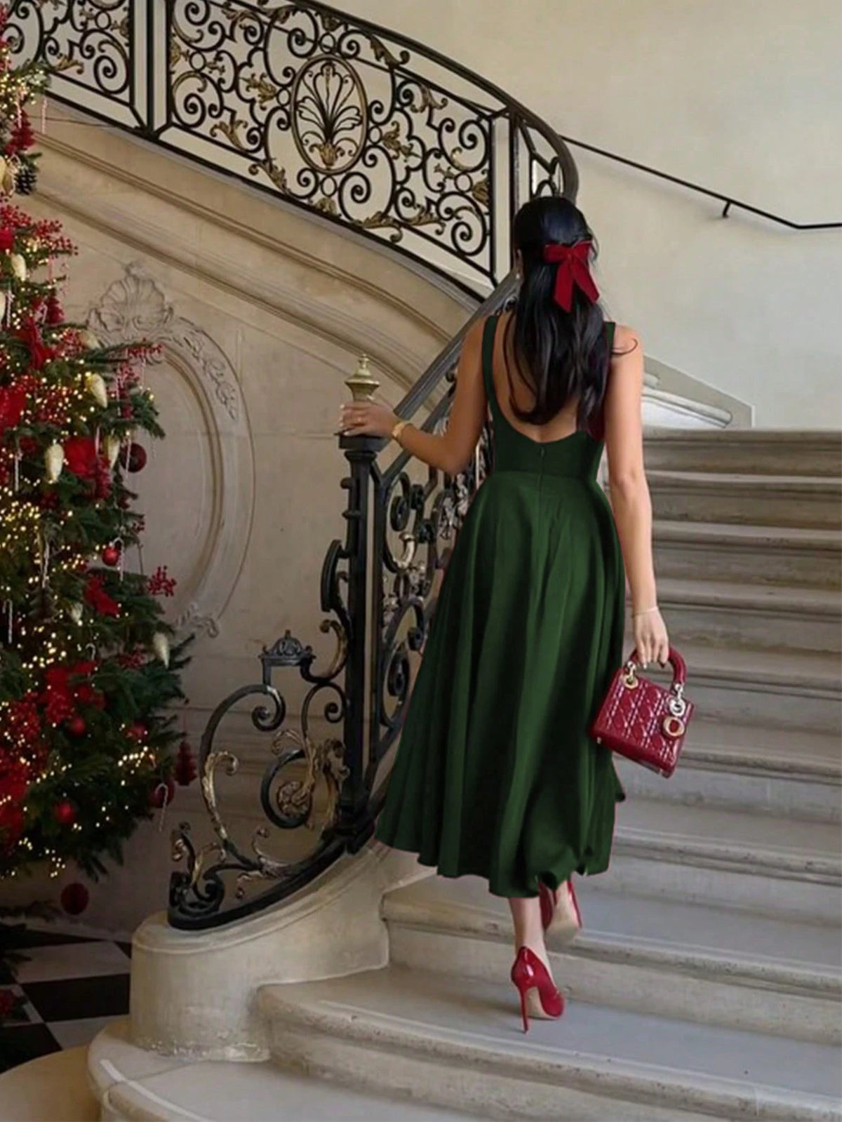 Elegant French Romantic Backless Hollow-Out Cinched Waist Sexy Charming Maxi Dress, Suitable For Christmas, Holiday Party, Date Summer