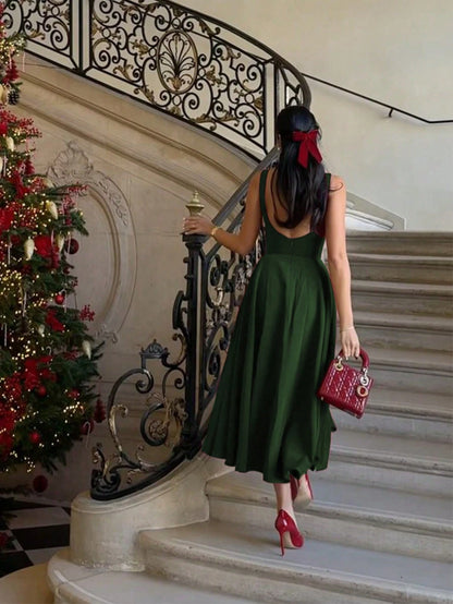 Elegant French Romantic Backless Hollow-Out Cinched Waist Sexy Charming Maxi Dress, Suitable For Christmas, Holiday Party, Date Summer