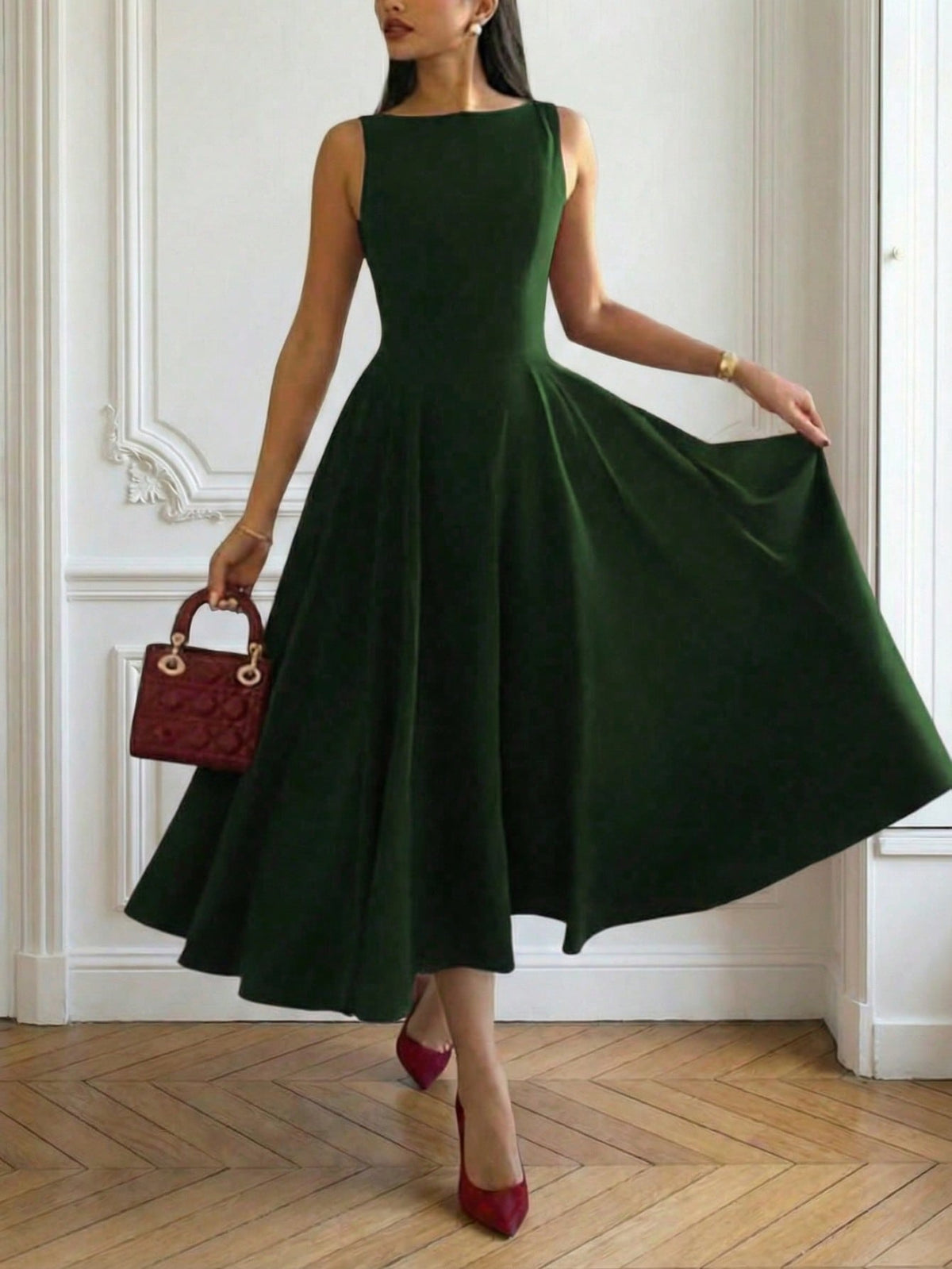 Elegant French Romantic Backless Hollow-Out Cinched Waist Sexy Charming Maxi Dress, Suitable For Christmas, Holiday Party, Date Summer