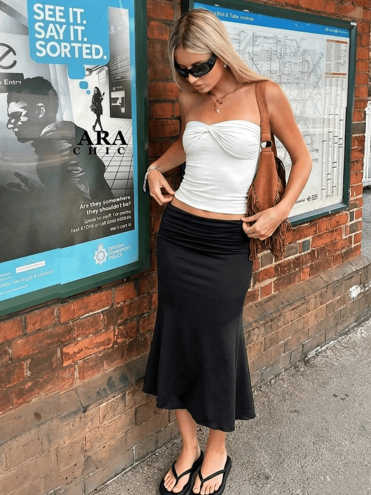 Elegant Low Waist Pleated Slim Fit Bodycon Mermaid Midi Dress, Suitable For Valentine's Day, Daily Wear, Vacation And Other Occasions Black
