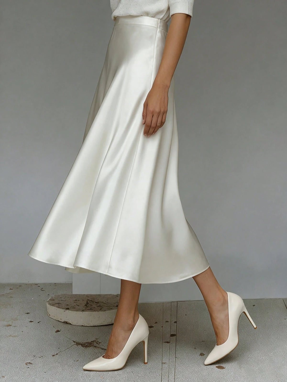 Elegant White Skirt, Silky Flowy Hem High Waist Design, Fashionable Casual Summer