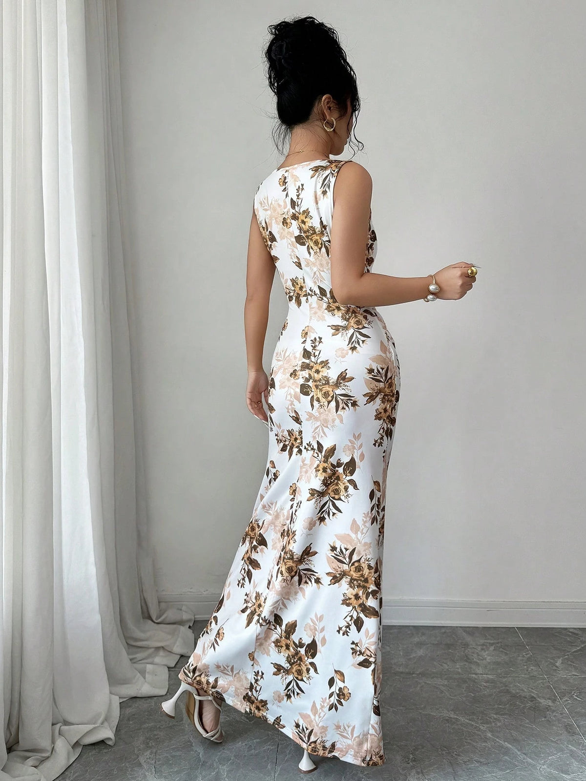 Elenzga Elegant Summer Floral Bodycon Dress,White And Brown French Square Neckline Mermaid Silhouette,Garden Party Wedding Vacation Date Formal Dress