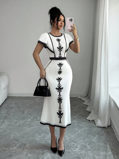 Elenzga Women's Floral Print Round Neck Patchwork Ruffle Hem Fitted Midi Dress