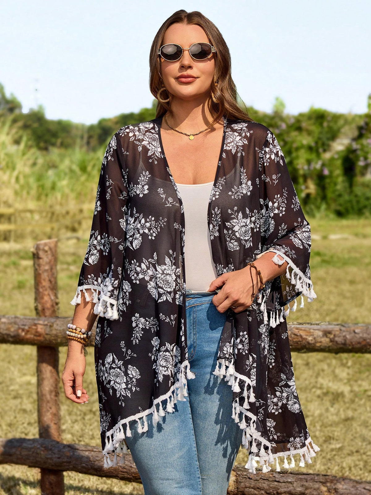 EMERY ROSE Plus Size Floral Print Sheer Kimono Cardigan,Black And White,Elegant Boho Tassel Trim Open Front Lightweight Holiday Summer Beach Cover Up,Hiking Fall