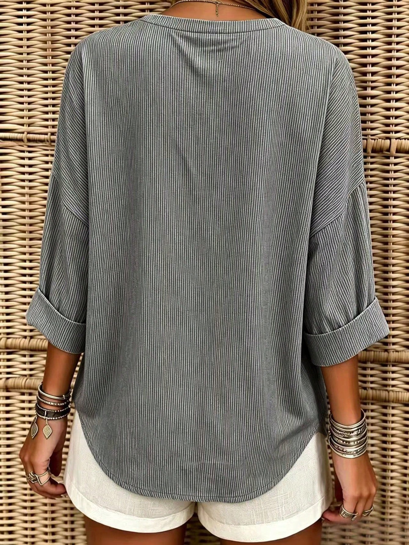EMERY ROSE Women's Striped V-Neck Casual Loose Pocket Shirt