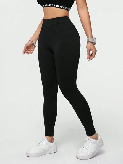 Essnce Heart Pattern Casual Sporty Athleisure Sports Knit Leggings For Women, Long Slim Fit, Summer Suitable For Going Out Workout Gym Black And White