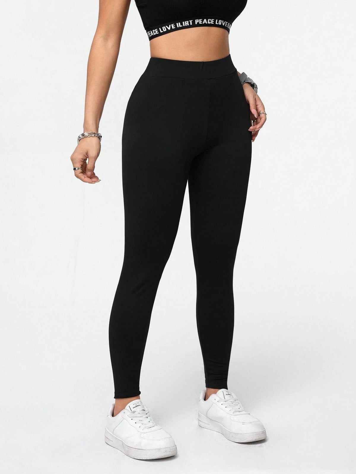 Essnce Heart Pattern Casual Sporty Athleisure Sports Knit Leggings For Women, Long Slim Fit, Summer Suitable For Going Out Workout Gym Black And White