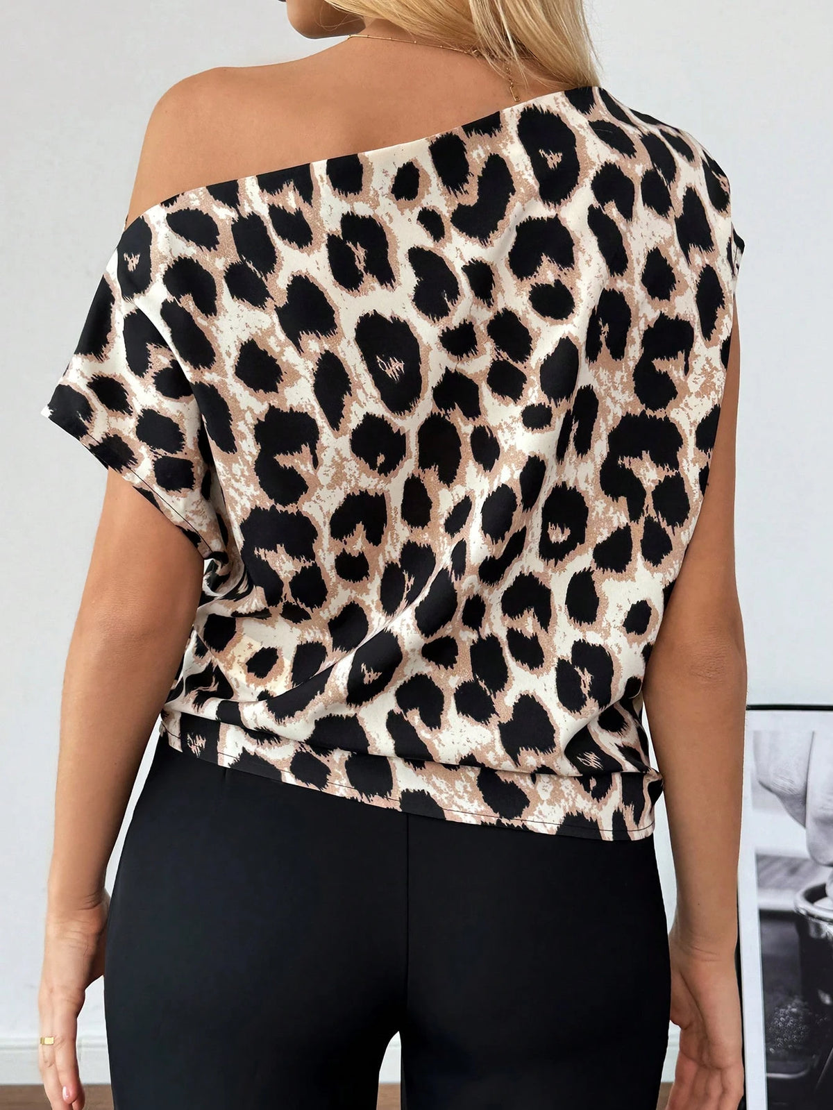 Essnce Women's Summer Fashion Leopard Print Asymmetrical Collar Shirt Casual Going Out,Short Sleeve Tops