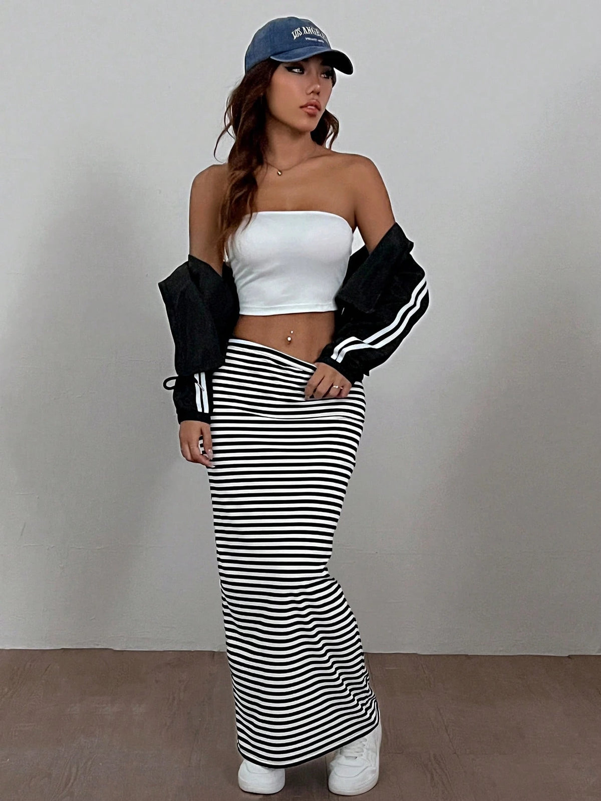 EZwear Women'S Striped Knit Tight-Fit Knee-Length Skirt