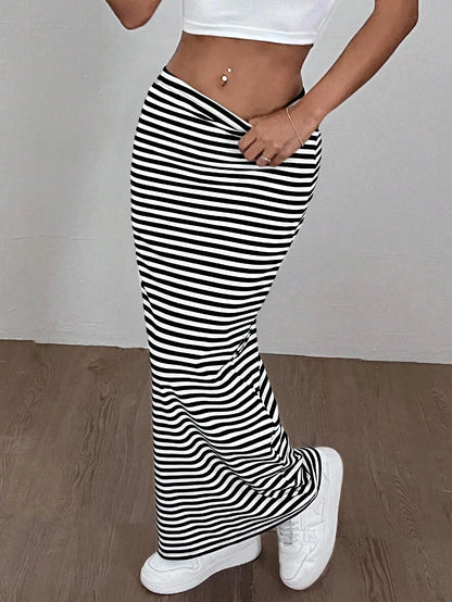 EZwear Women'S Striped Knit Tight-Fit Knee-Length Skirt