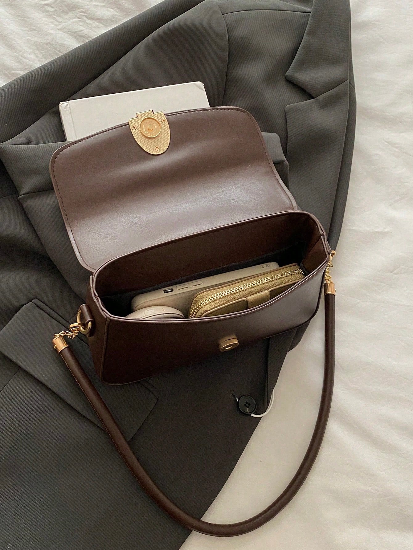 Fashionable Solid Color Metal Decor Multi-Functional Underarm Shoulder Bag, Suitable For Shopping