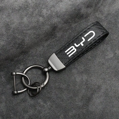 For BYD M6 G3 G5 T3 13 F3 F0 S6 S7 E5 E6 L3 Carbon Fiber Leather Car Key Fob Decoration And Car Keychain With Horseshoe Clasp