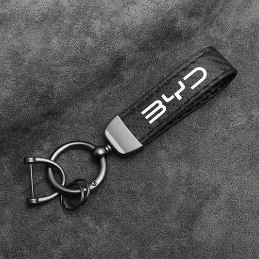 For BYD M6 G3 G5 T3 13 F3 F0 S6 S7 E5 E6 L3 Carbon Fiber Leather Car Key Fob Decoration And Car Keychain With Horseshoe Clasp