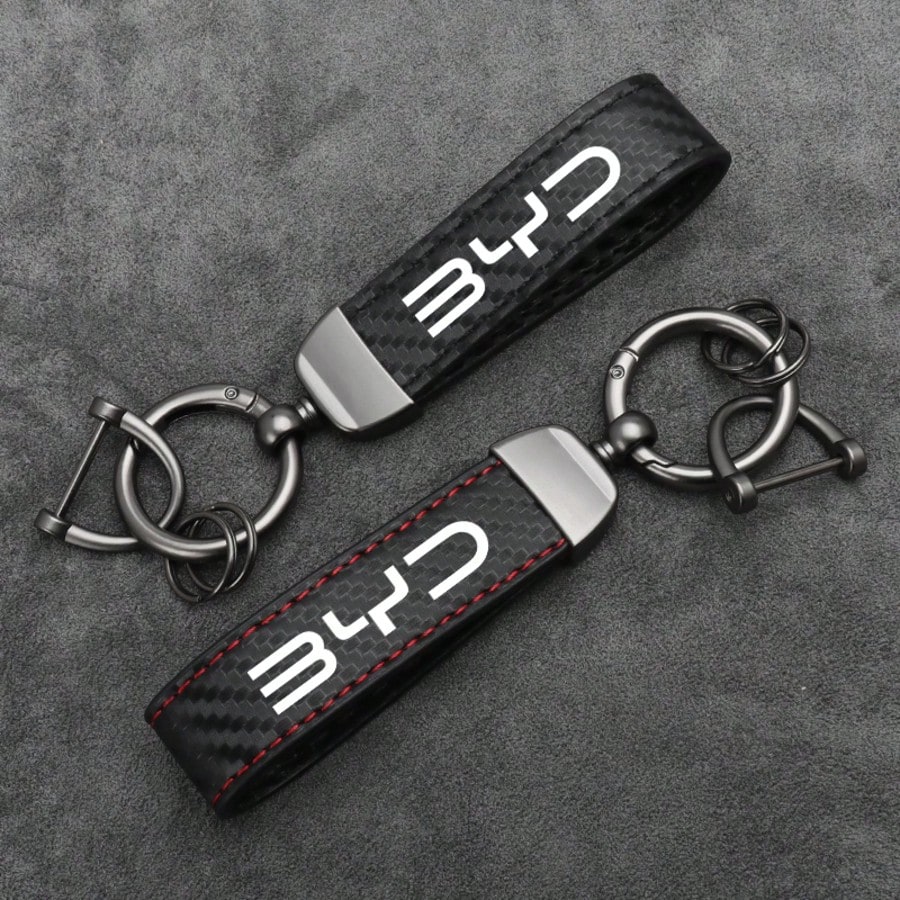 For BYD M6 G3 G5 T3 13 F3 F0 S6 S7 E5 E6 L3 Carbon Fiber Leather Car Key Fob Decoration And Car Keychain With Horseshoe Clasp