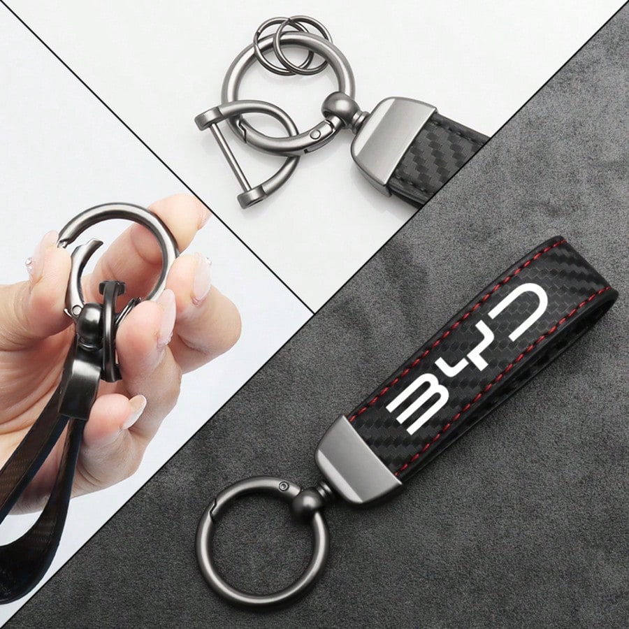 For BYD M6 G3 G5 T3 13 F3 F0 S6 S7 E5 E6 L3 Carbon Fiber Leather Car Key Fob Decoration And Car Keychain With Horseshoe Clasp