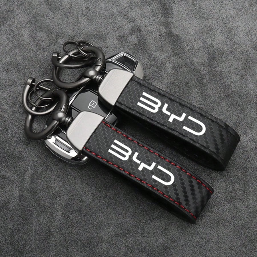 For BYD M6 G3 G5 T3 13 F3 F0 S6 S7 E5 E6 L3 Carbon Fiber Leather Car Key Fob Decoration And Car Keychain With Horseshoe Clasp