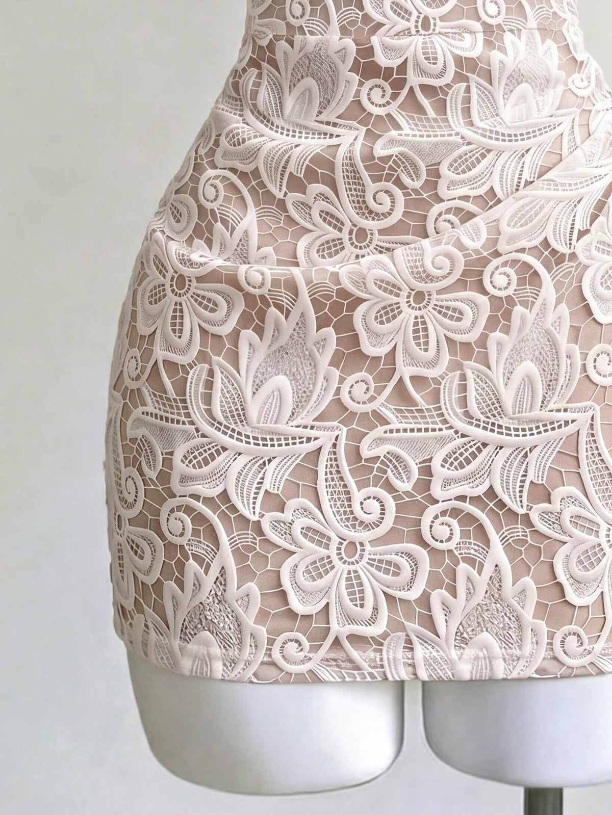 Franclia 2026 Summer New Women's Sleeveless Spaghetti Strap Lace 3D Print Dress, Elegant Elegant Sexy Party Beach Gathering Dress, White Lace Bodycon Mini Dress