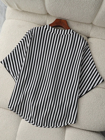 Franclia Casual Summer Women's Black And White Checkered V-Neck Raglan Short Sleeve Fake Two-Piece Striped Blouse,Office Elegant Knitted Vest Woven Top Shirts