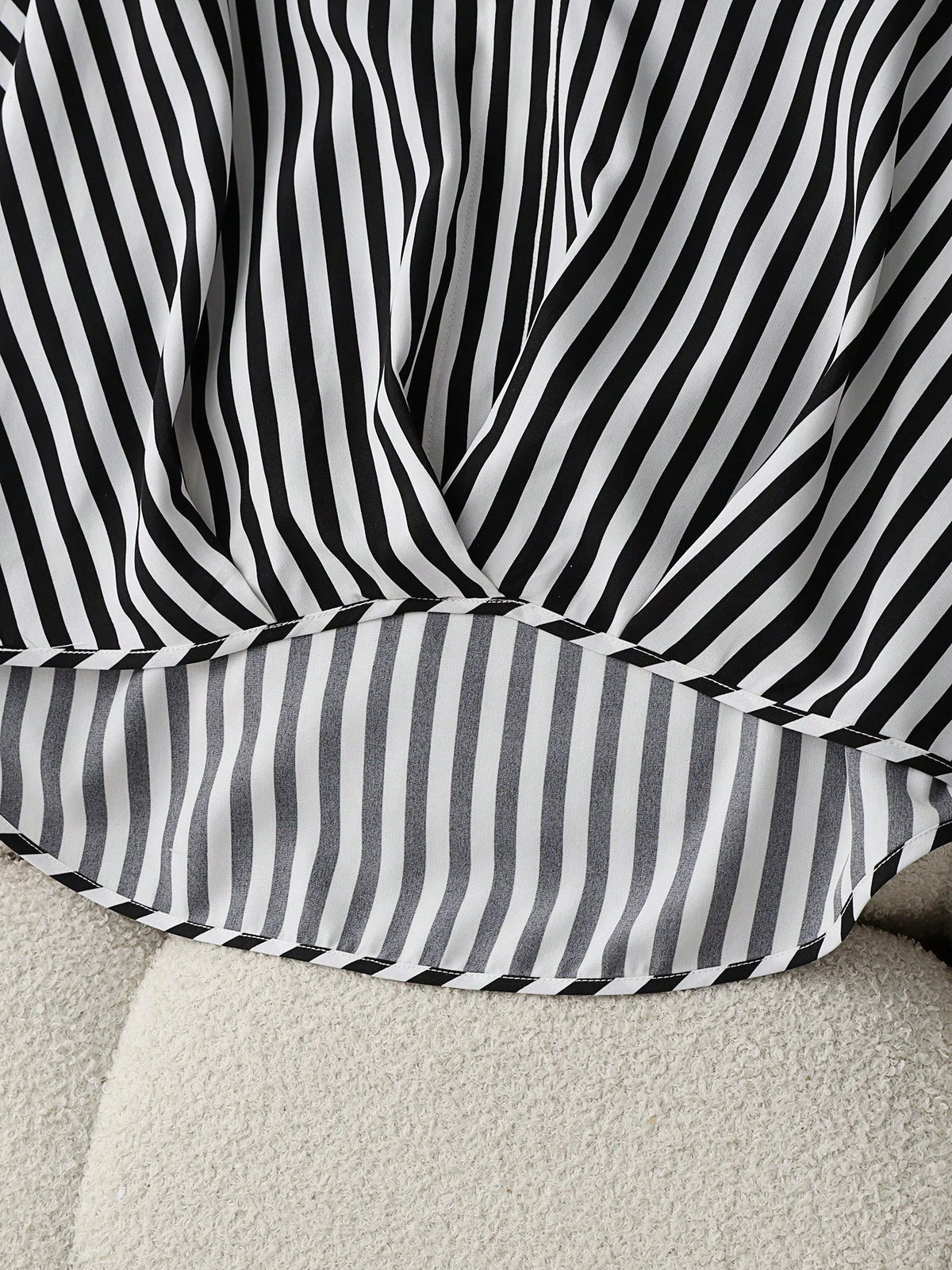 Franclia Casual Summer Women's Black And White Checkered V-Neck Raglan Short Sleeve Fake Two-Piece Striped Blouse,Office Elegant Knitted Vest Woven Top Shirts
