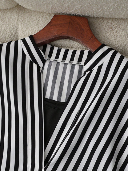 Franclia Casual Summer Women's Black And White Checkered V-Neck Raglan Short Sleeve Fake Two-Piece Striped Blouse,Office Elegant Knitted Vest Woven Top Shirts