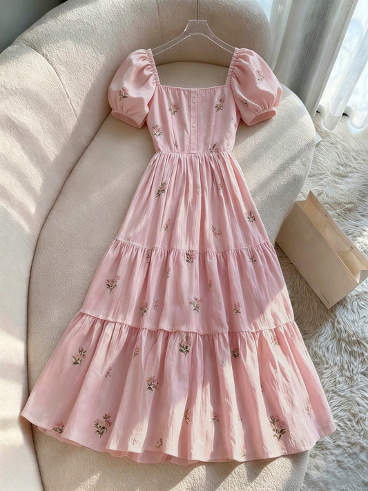Franclia Delicate French Ditsy Floral Square Collar Puff Sleeve Single-Breasted Waist Ruffle Dress Design