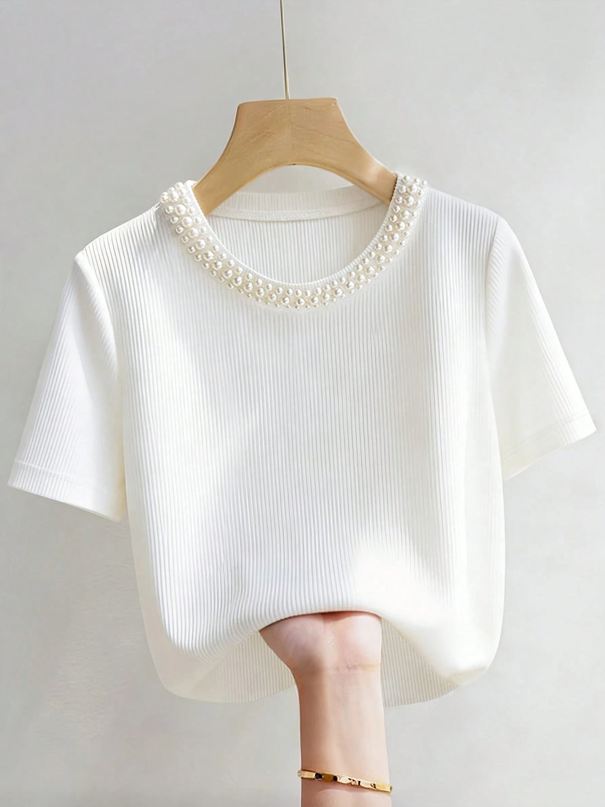Franclia Elegant Fitted Round Neck Beaded Ribbed Short Sleeve Plus Size T-Shirt For Women