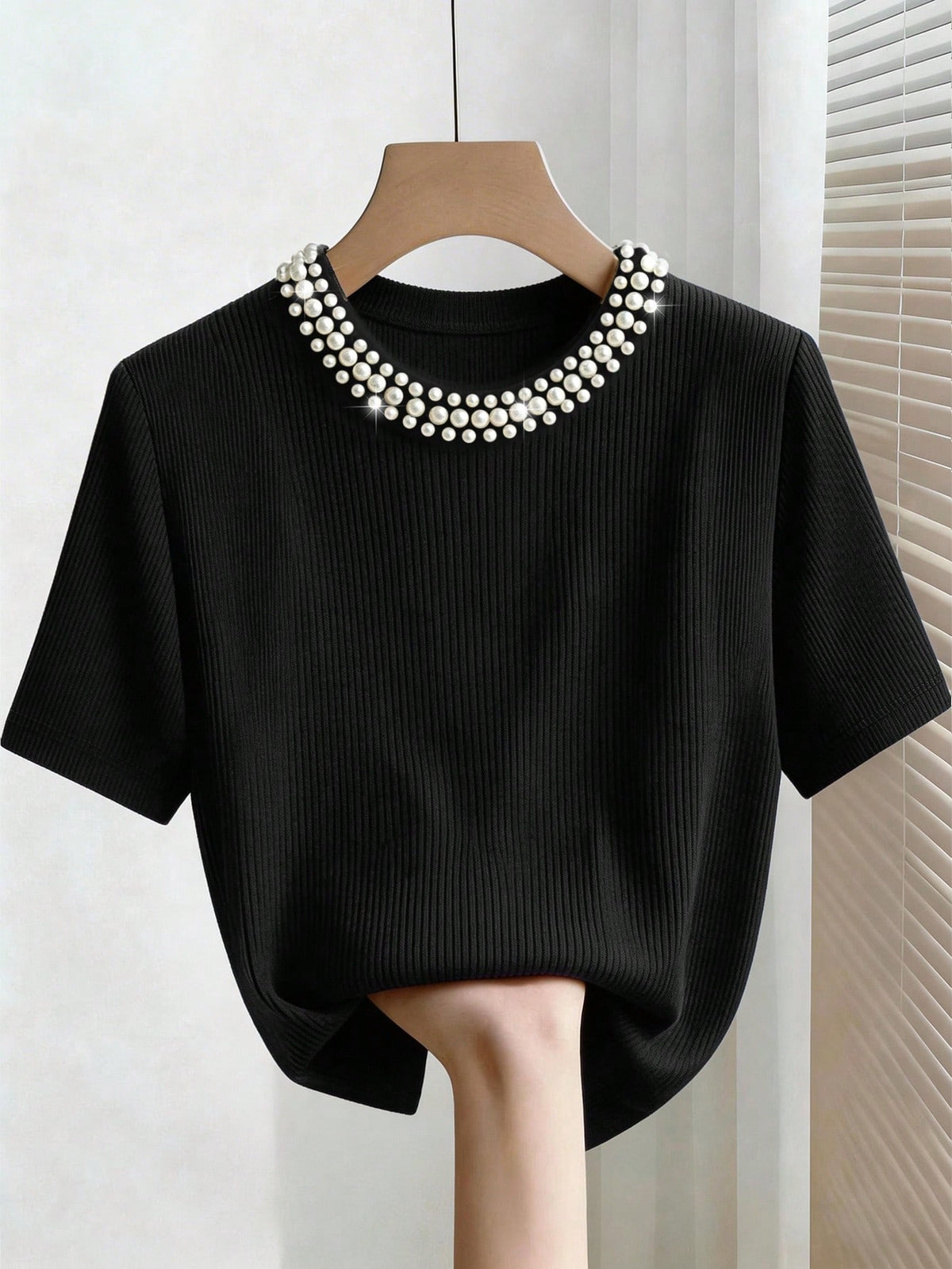 Franclia Elegant Fitted Round Neck Beaded Ribbed Short Sleeve Plus Size T-Shirt For Women