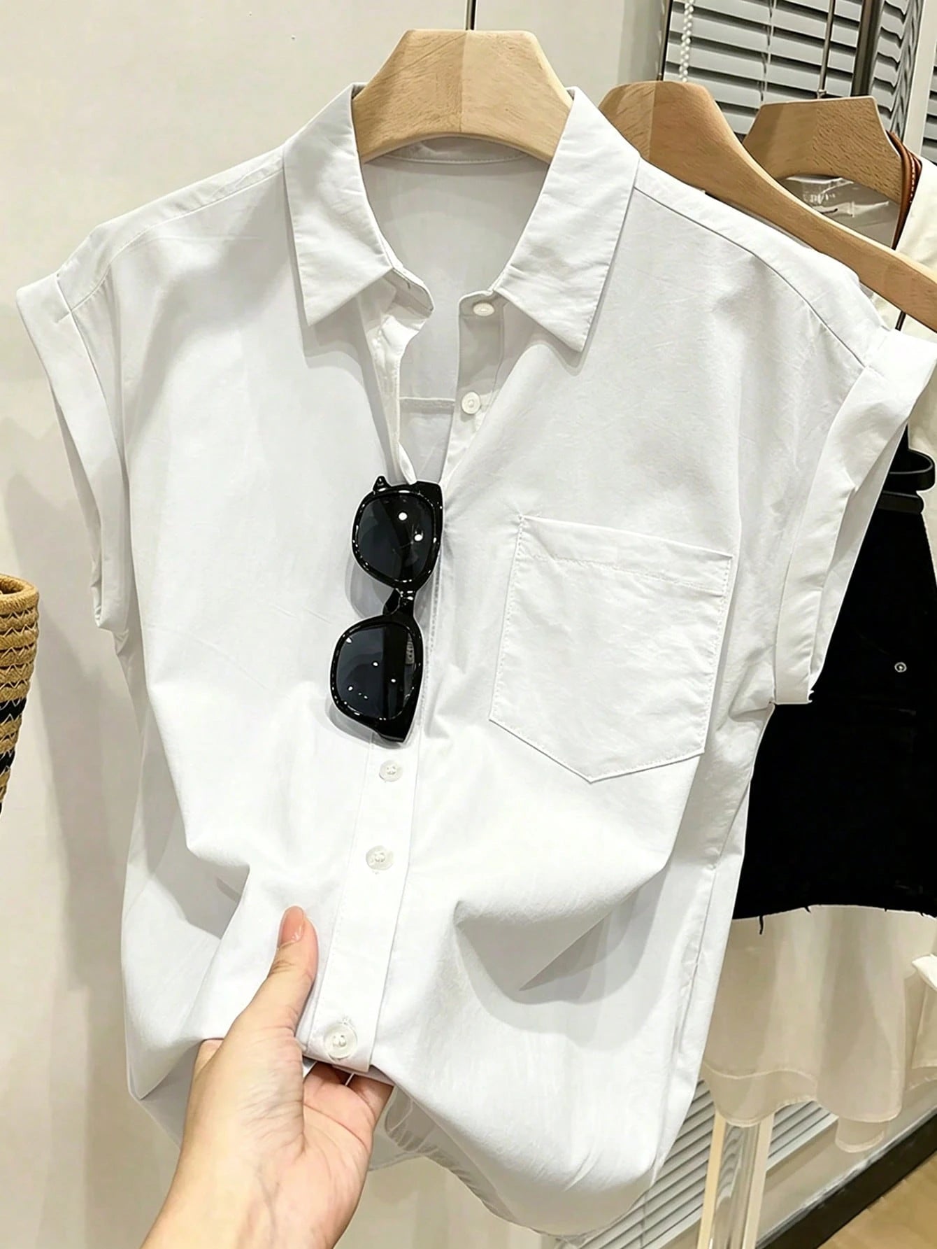 Franclia Women's Light Blue Short Sleeve Shirt,Summer Casual Office Single-Breasted Pocket Loose Top,Textured Collar Roll-Up Sleeve Minimalist Plain Blouse