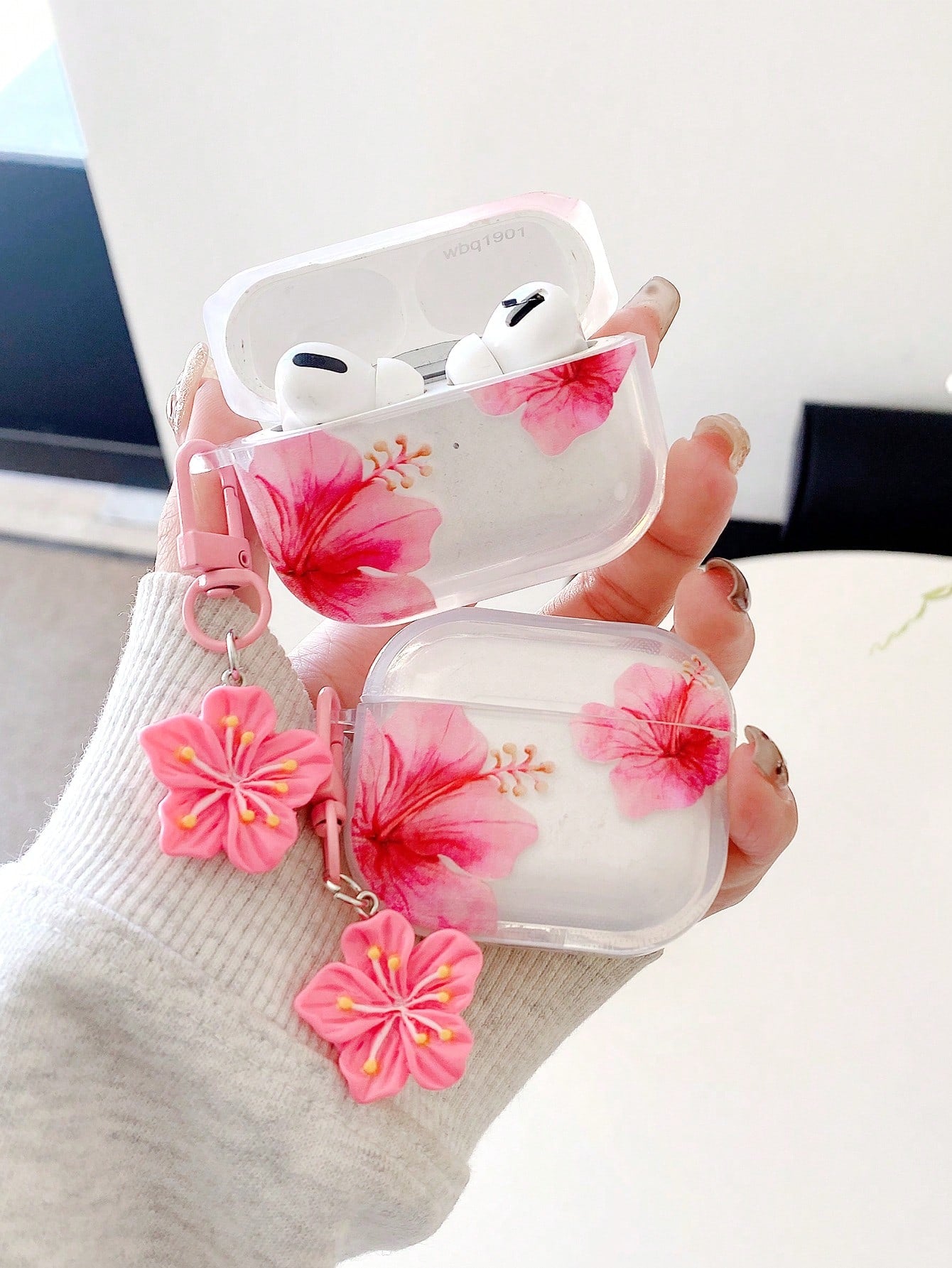 Fresh Sweet Style Pattern Realistic Hibiscus Flower Earphone Case, Transparent Earphone Case With Free Flower Charm, Compatible With Earphonecase, Headphones, Compatible With Earphone Pro 3 Case, Comp