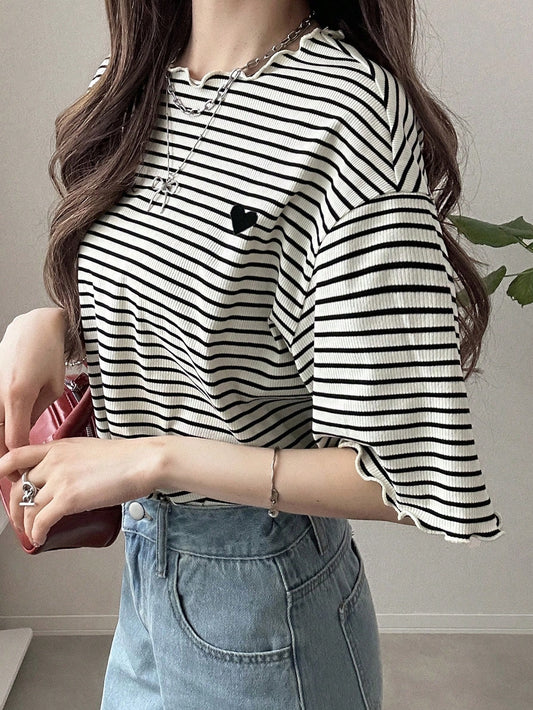 FRIFUL Women's Wavy Striped Loose Contrast Trim Short Sleeve T-Shirt, Summer Casual Wear