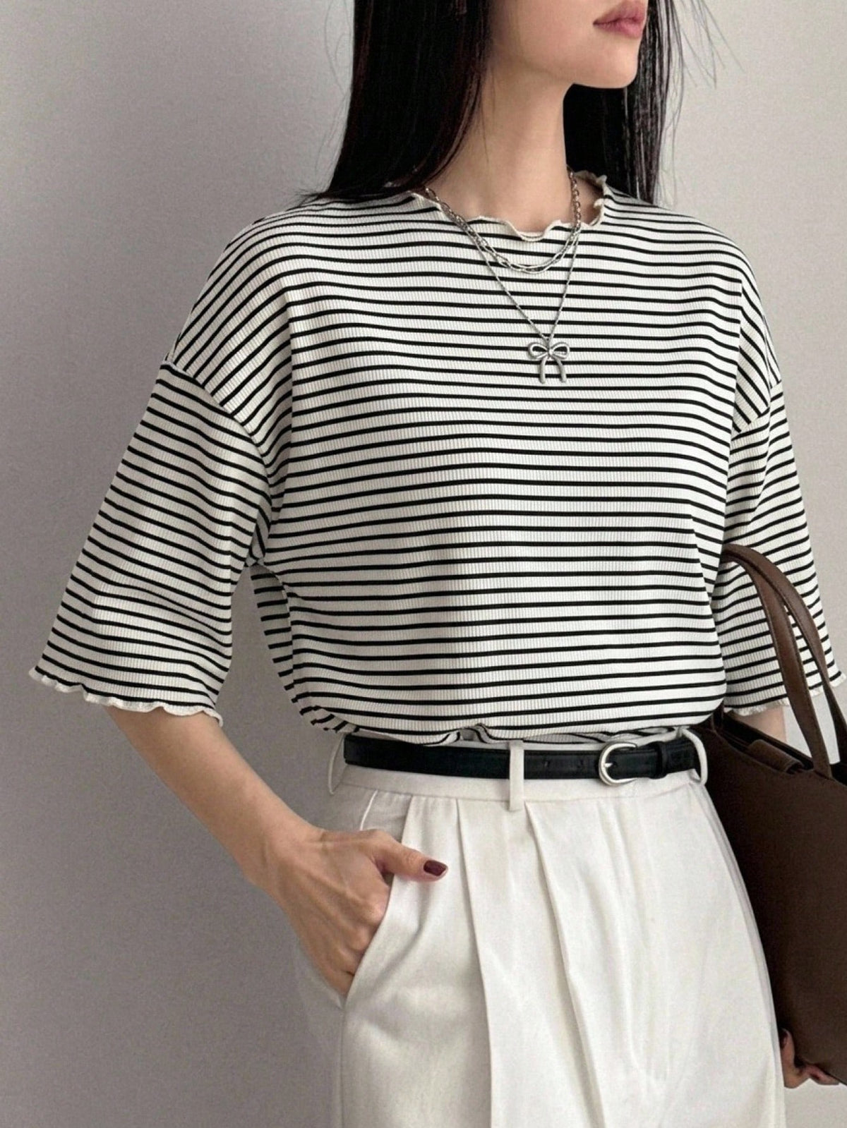 FRIFUL Women's Wavy Striped Loose Contrast Trim Short Sleeve T-Shirt, Summer Casual Wear