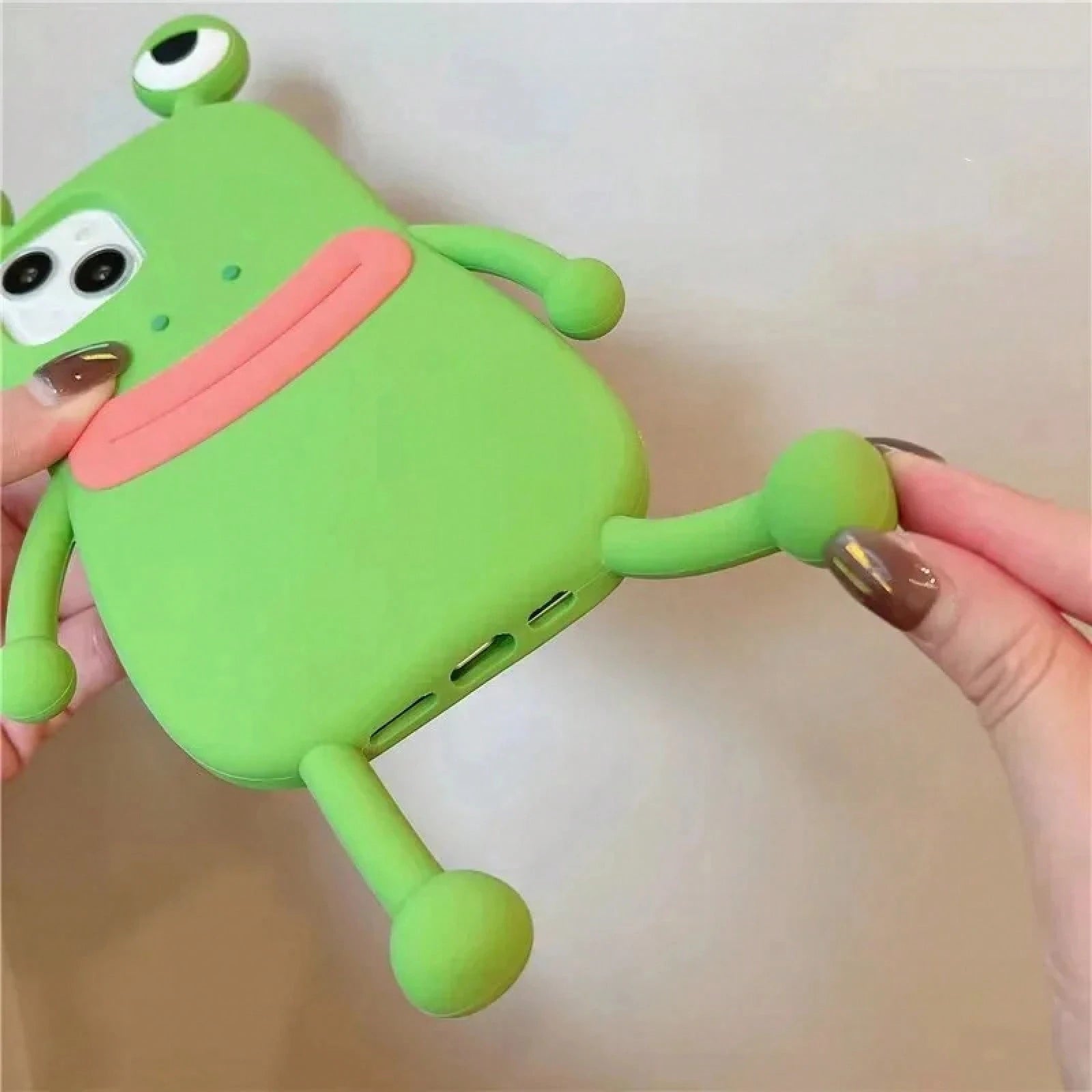 Funny 3D Frog Soft Silicone Case For 17 16 15 Pro For 14 13 11 12 Pro Max Cartoon Cute Shockproof Bumper Cover Anti-Slip Skin-Friendly Material Anti-Slip Anti-Drop