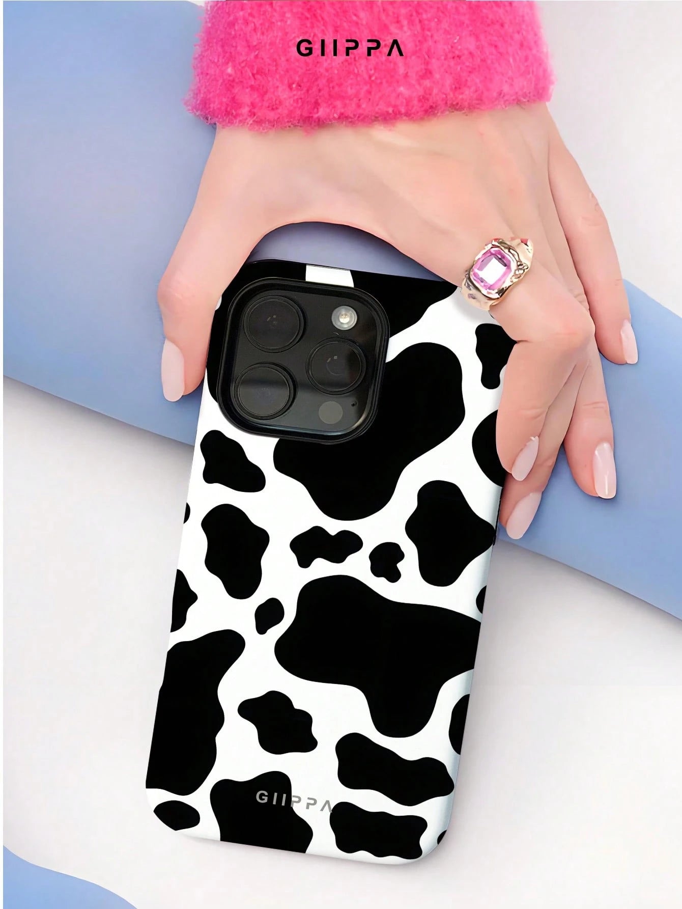 GIIPPA 1 Pc White Base With Black Cow Print Design Phone 17 Pro Max Case, Suitable For Phone 16 Pro Max, 15 Pro Max, 14 Pro Max, Korean Stylish And Interesting Phone Case, Compatible With 11/12/13/14