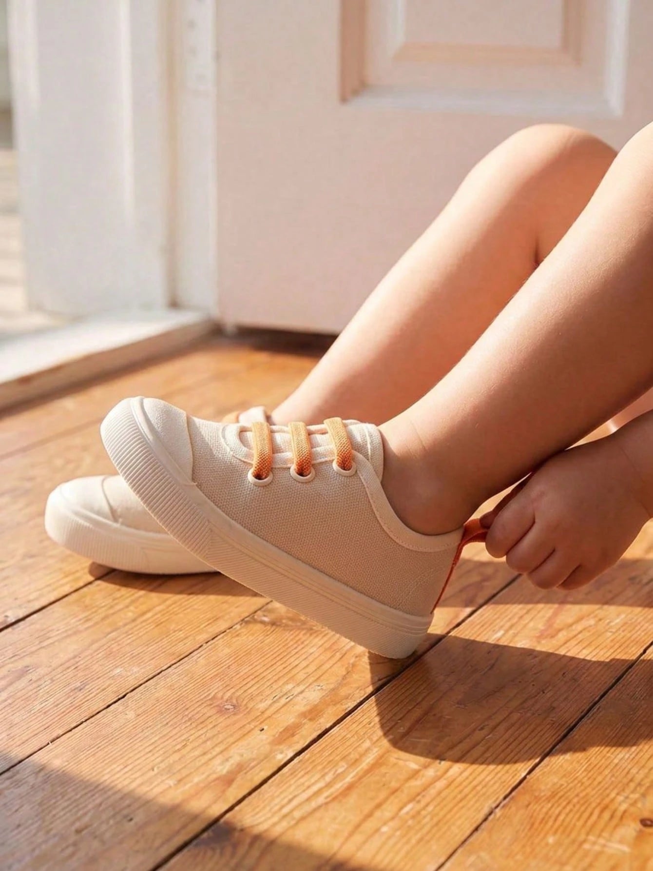 Girls' Beige-Orange Canvas Lace-Up Eyelet Low-Top Casual Sneakers, Lightweight Easy-To-Wear Energetic Preppy Style, Fashionable Versatile Cloth Shoes For Spring Campus And Outdoor Play