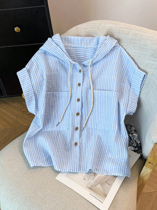 GlowEve Women's Summer Casual Versatile Textured Blue And White Stripe Chiffon Hooded Blouse With Pockets, Short Sleeve Travel